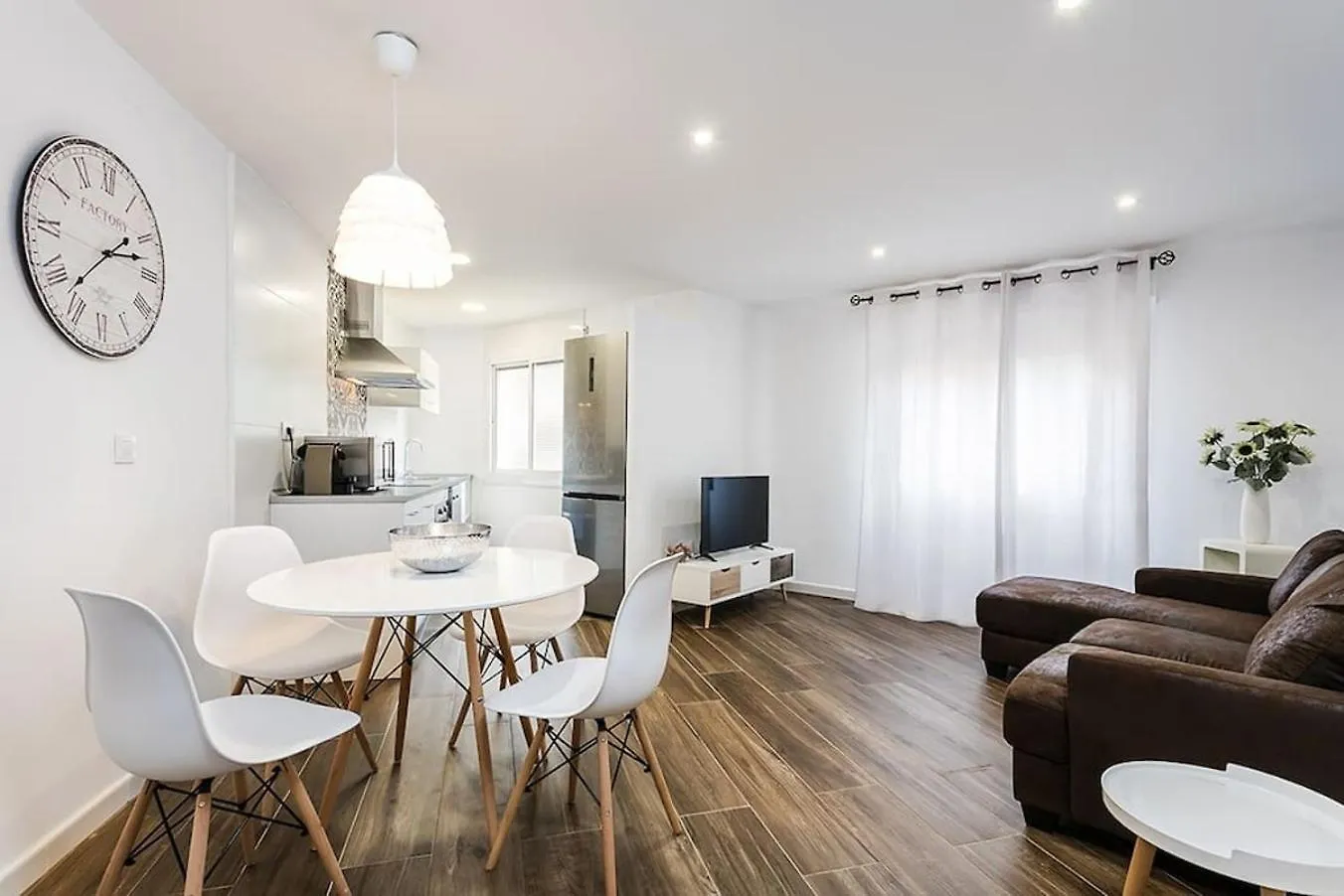 Apartment Stylish&Bright Close To Subway Esplugues de Llobregat