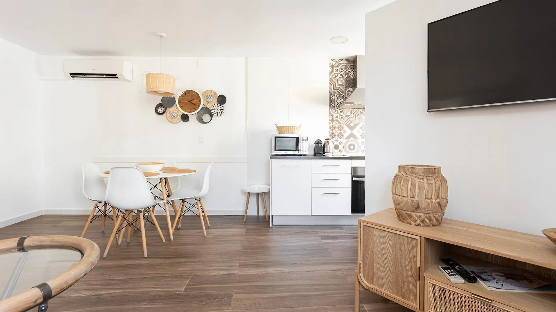 Apartment Stylish&Bright Close To Subway Esplugues de Llobregat