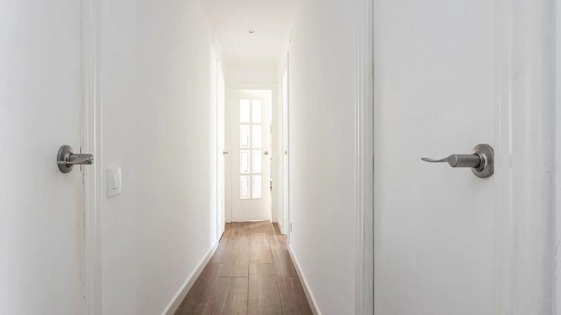 Stylish&Bright Close To Subway Esplugues de Llobregat Spain